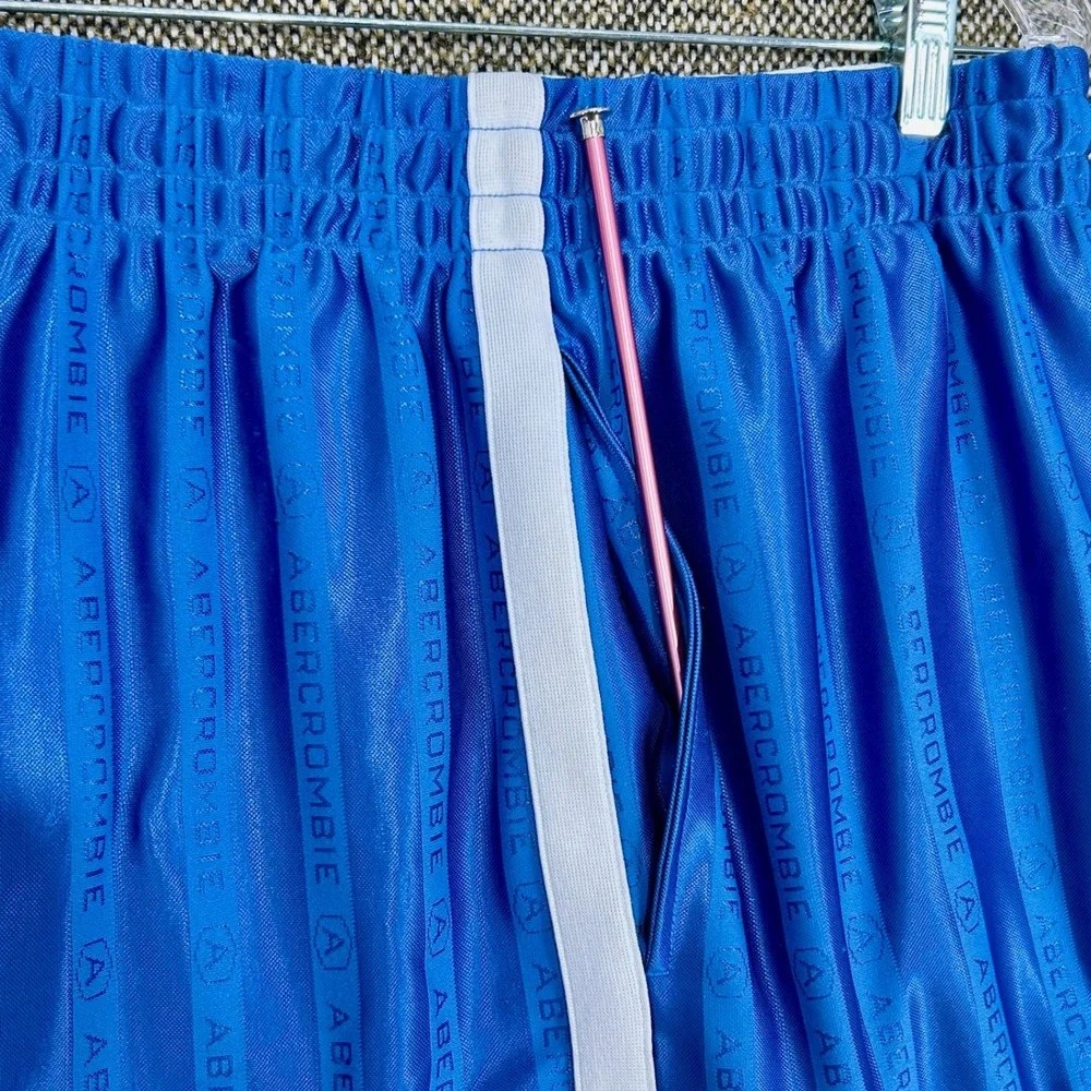 Y2K Abercrombie Fitch Gym Issue Mesh Lined Logo Stripe Athletic Shorts Blue XL